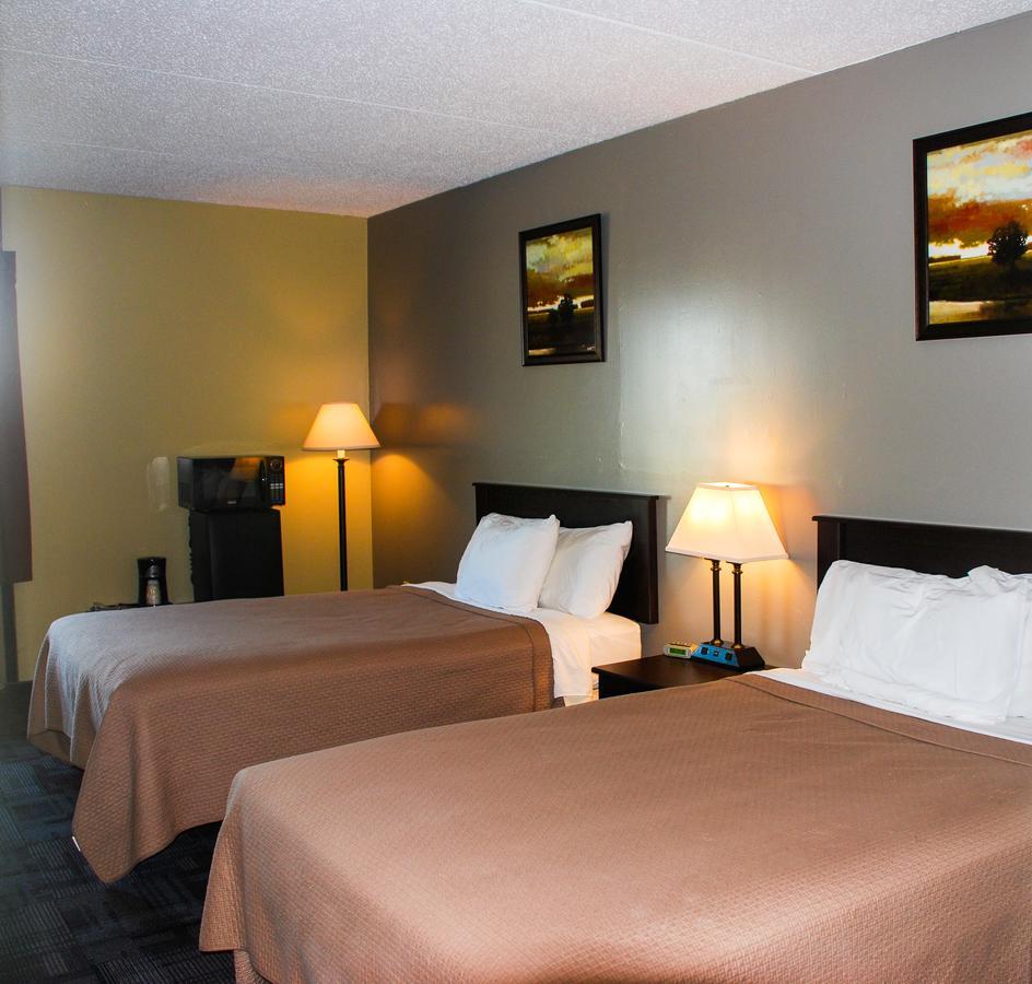 Sunlac Inn Lakota Luaran gambar